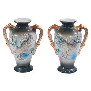 2 Royal Gilt Japan Japanese Dragon Ware Moriage Amphora Handle Bud Vases